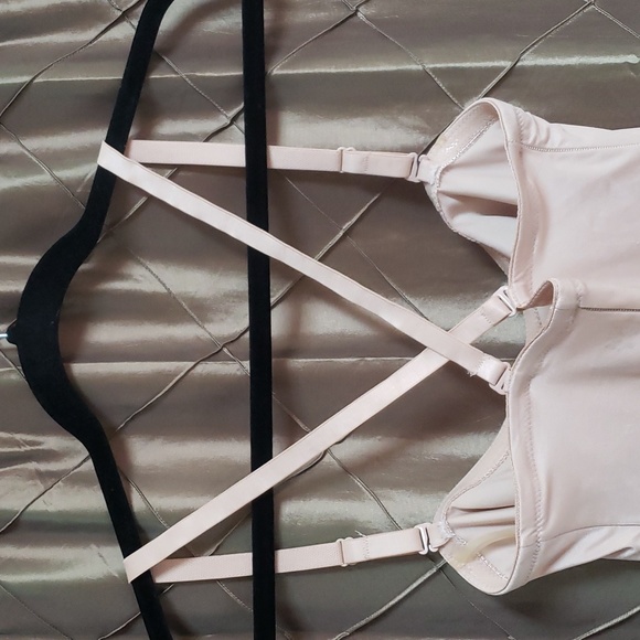 🦋4 for $20, or as marked. VGUC- Naomi and Nicole Shelf Bra Shaper Slip - Picture 3 of 7